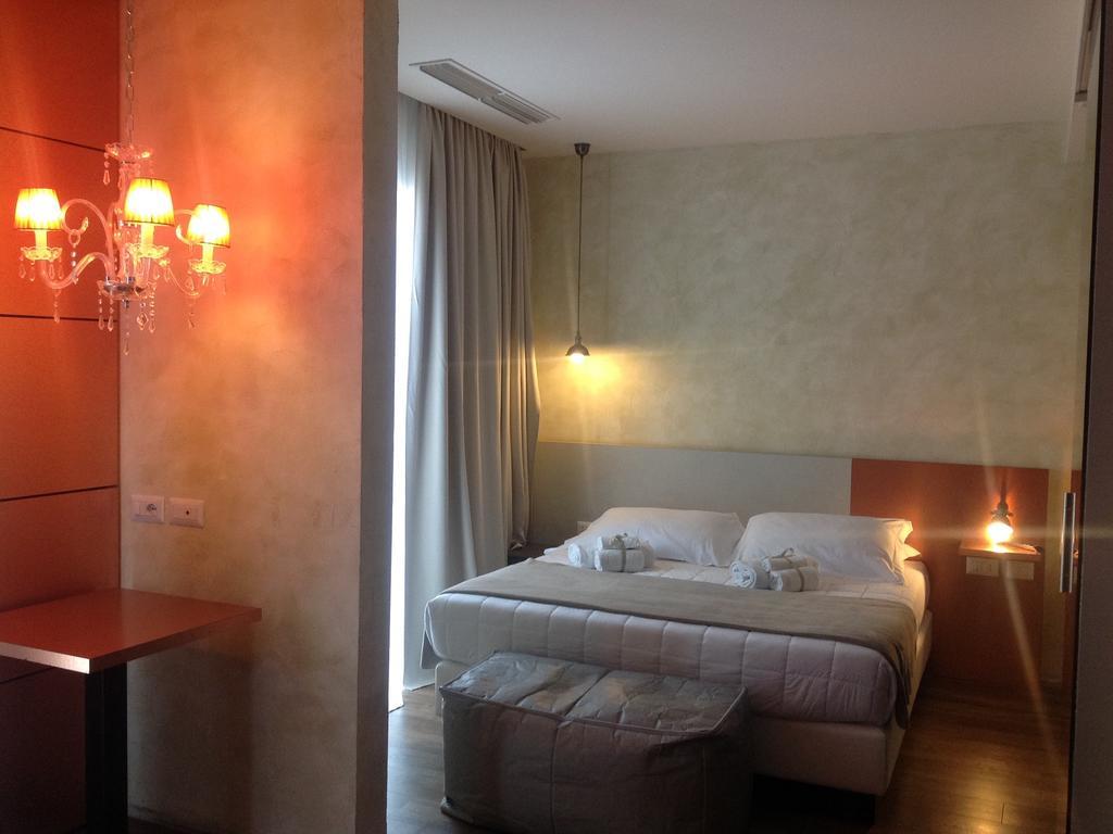 Bell Suite Hotel Bellaria-Igea Marina Exterior foto