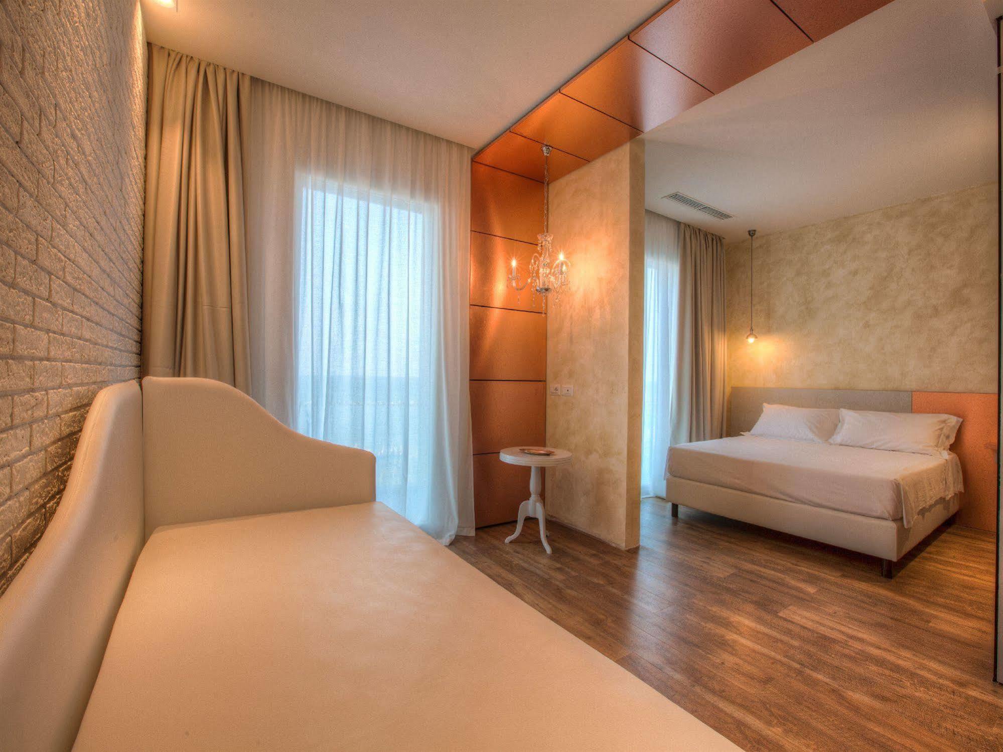 Bell Suite Hotel Bellaria-Igea Marina Exterior foto